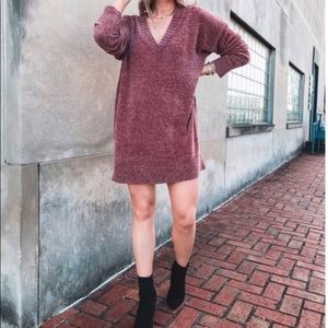 NWT Beautiful Express Chenille Sweater Dress in Mauve